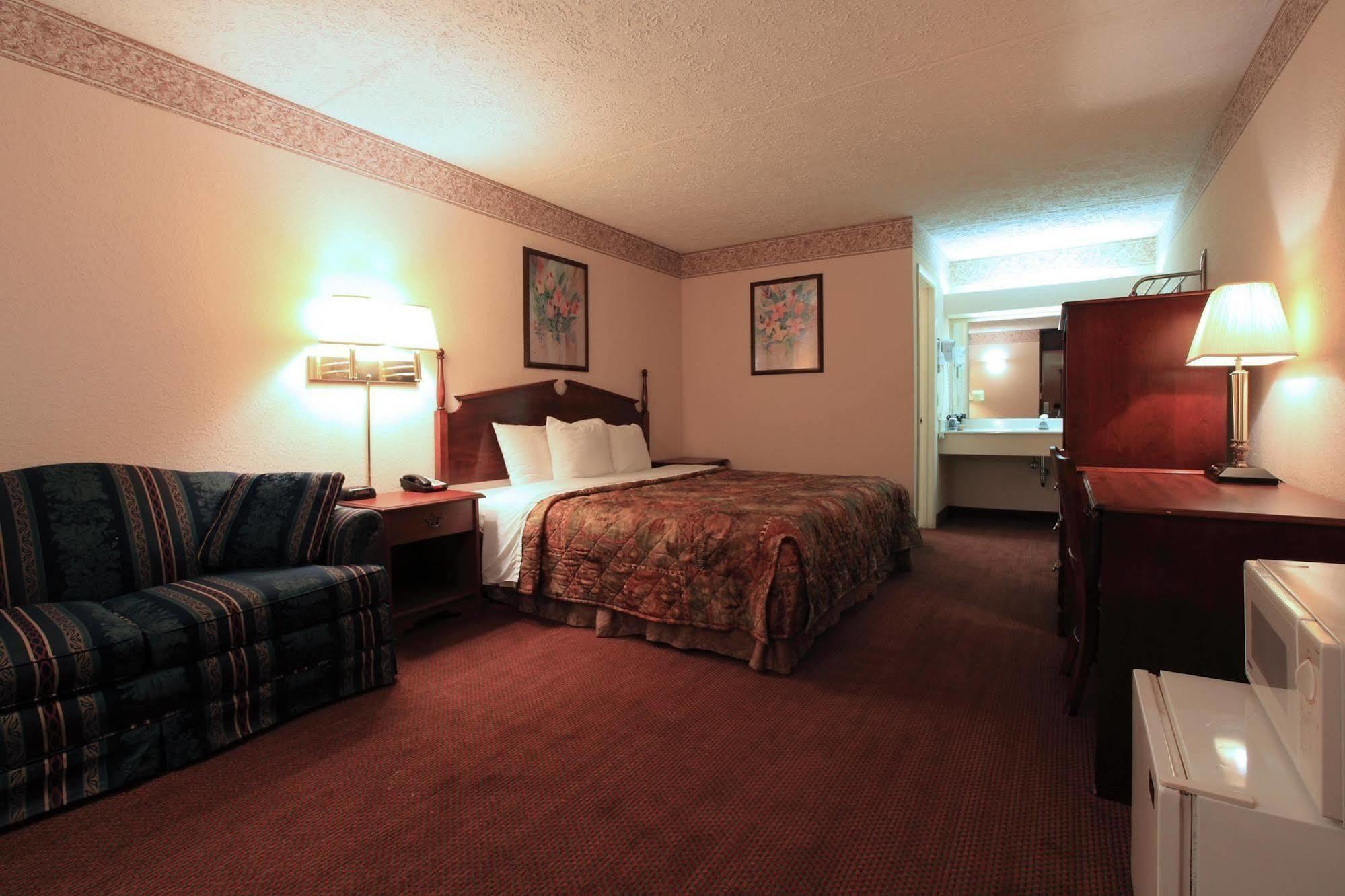 Americas Best Value Inn North Capital Ρόλι Δωμάτιο φωτογραφία