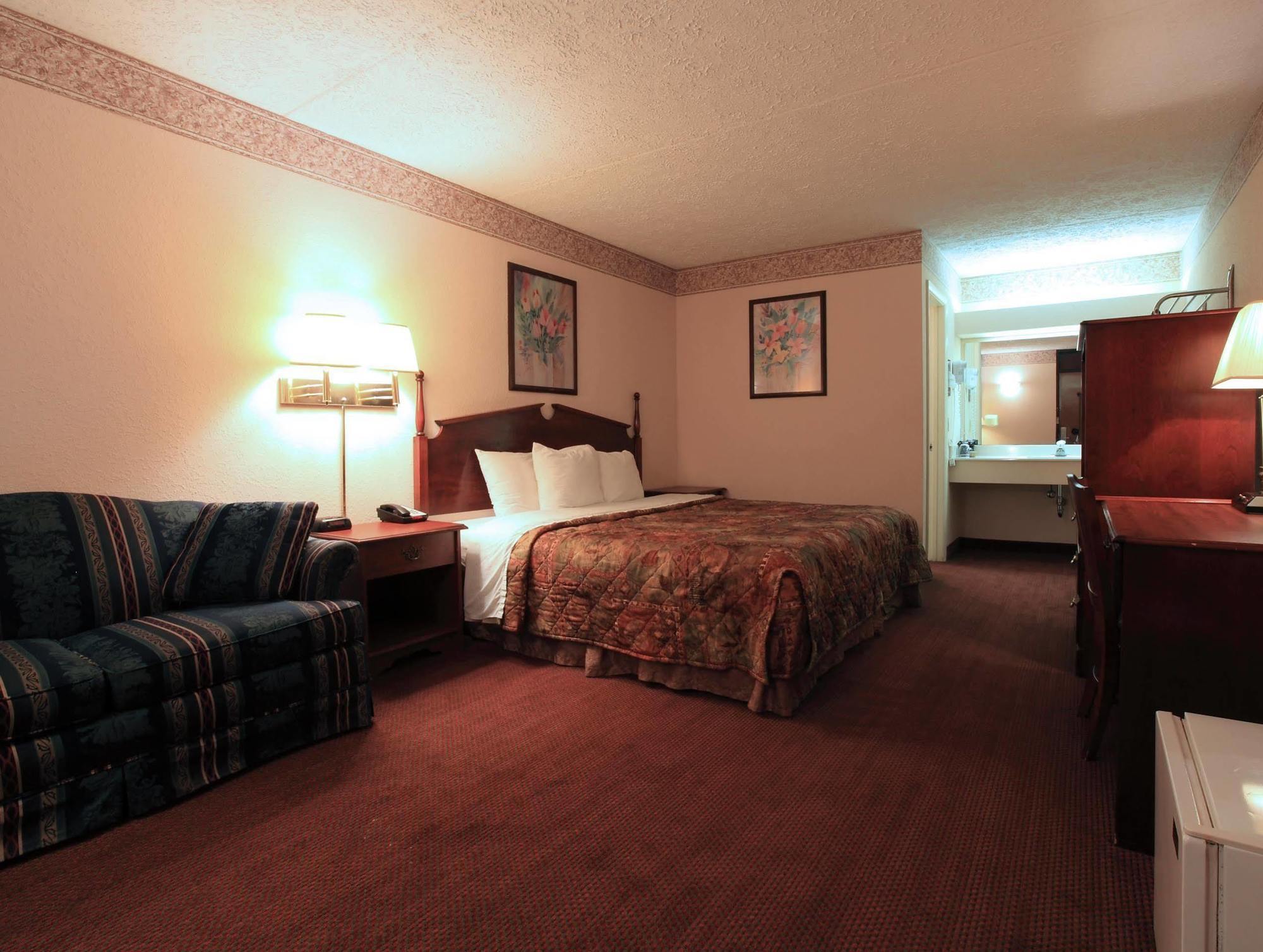 Americas Best Value Inn North Capital Ρόλι Εξωτερικό φωτογραφία